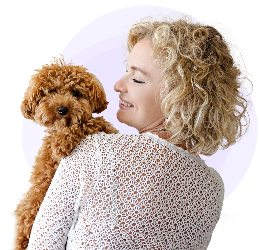 hero-find-vet-woman-dog-900-webp